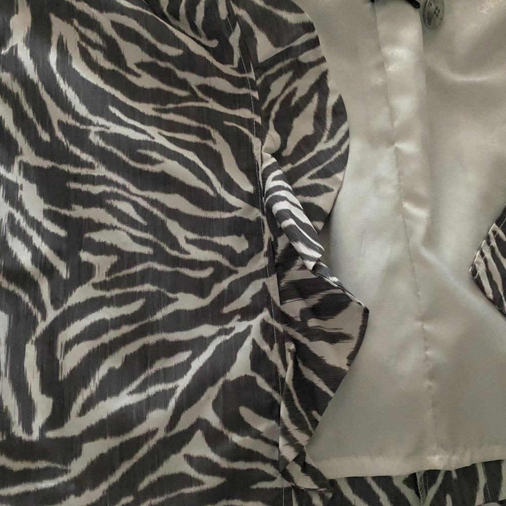 Guess Zebra Print Trench Coat in Black and White - Picture 3 of 9